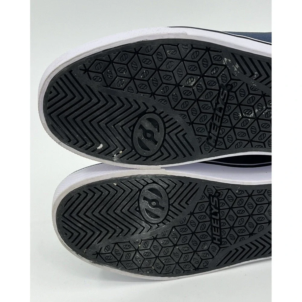 Heelys Skate Shoes Sneakers Navy Canvas Youth Size 5